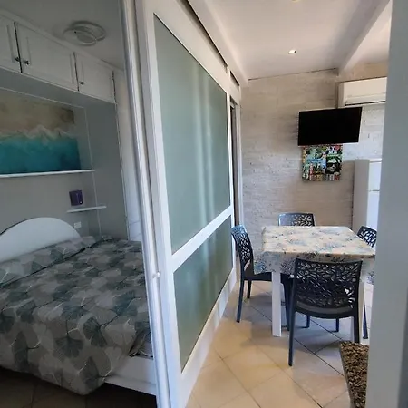 Vacanzamaredue 2 * Marina di Campo