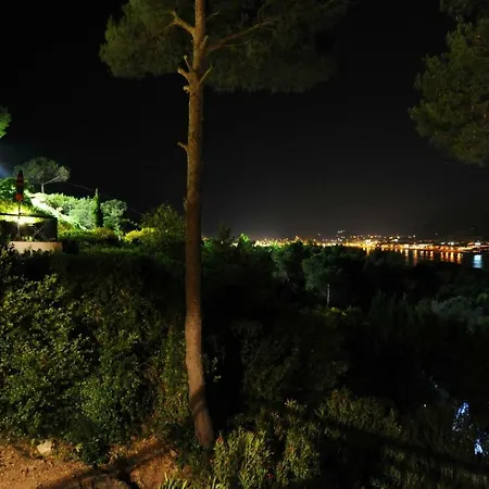 Vacanzamaredue 2 Holiday home