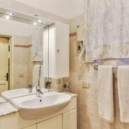 Vacanzamaredue 2 * Marina di Campo